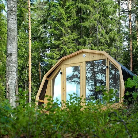 Hidden House Pirttijarvi Jamsa